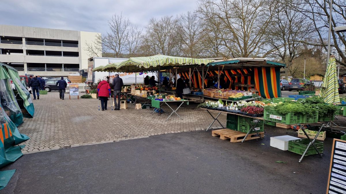 Wochenmarkt am Vockeroth Parkplatz - Bildrechte Stadt Melsungen