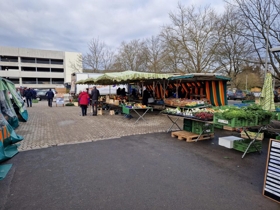 Wochenmarkt am Vockeroth Parkplatz - Bildrechte Stadt Melsungen