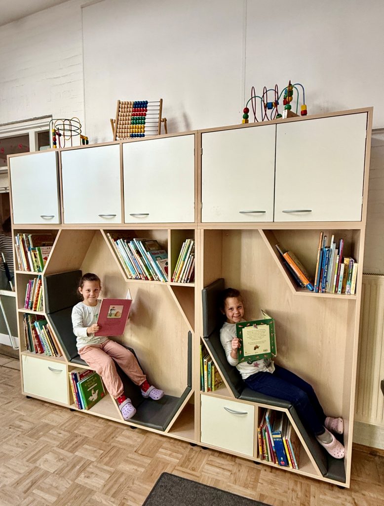 Projekt des Kindergartens Lutherhaus „Büchereischrank“